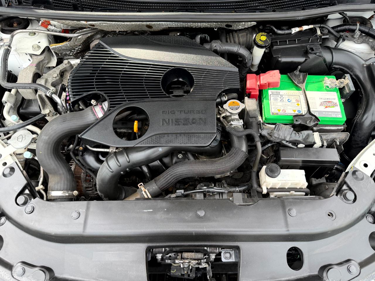 Nissan Sentra SR TURBO 6MT 2017