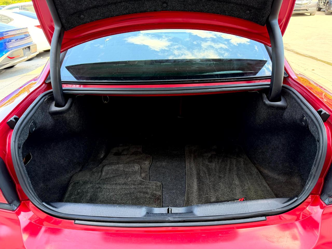 Dodge Charger SE 2013