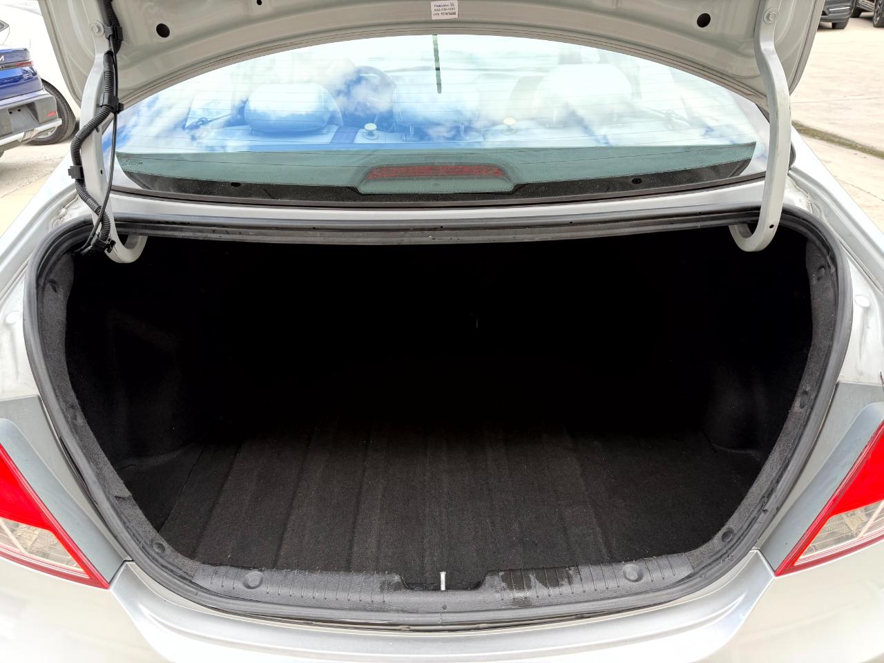 Hyundai Accent GLS 4-Door 6A 2015