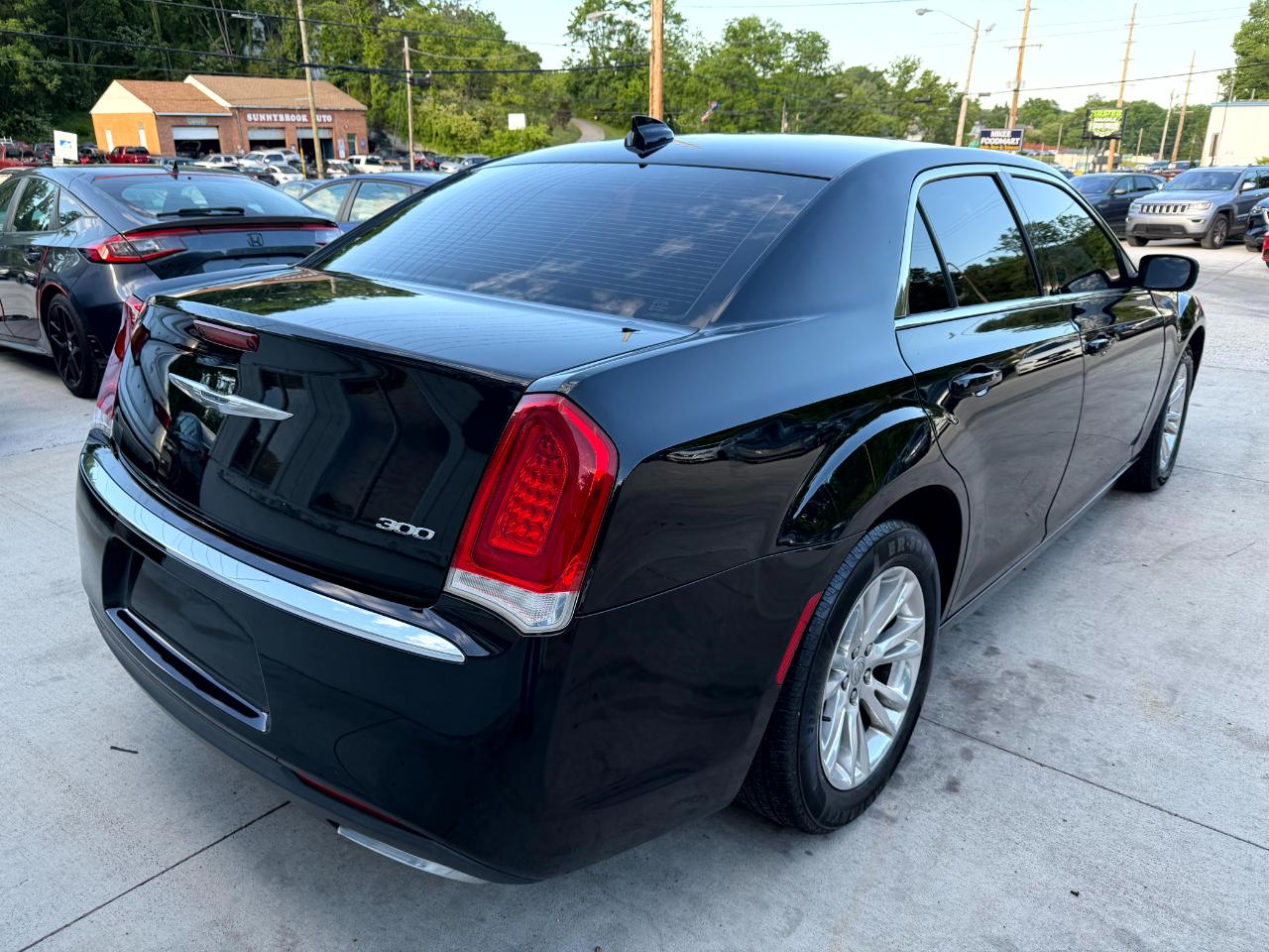 Chrysler 300 Limited 2017