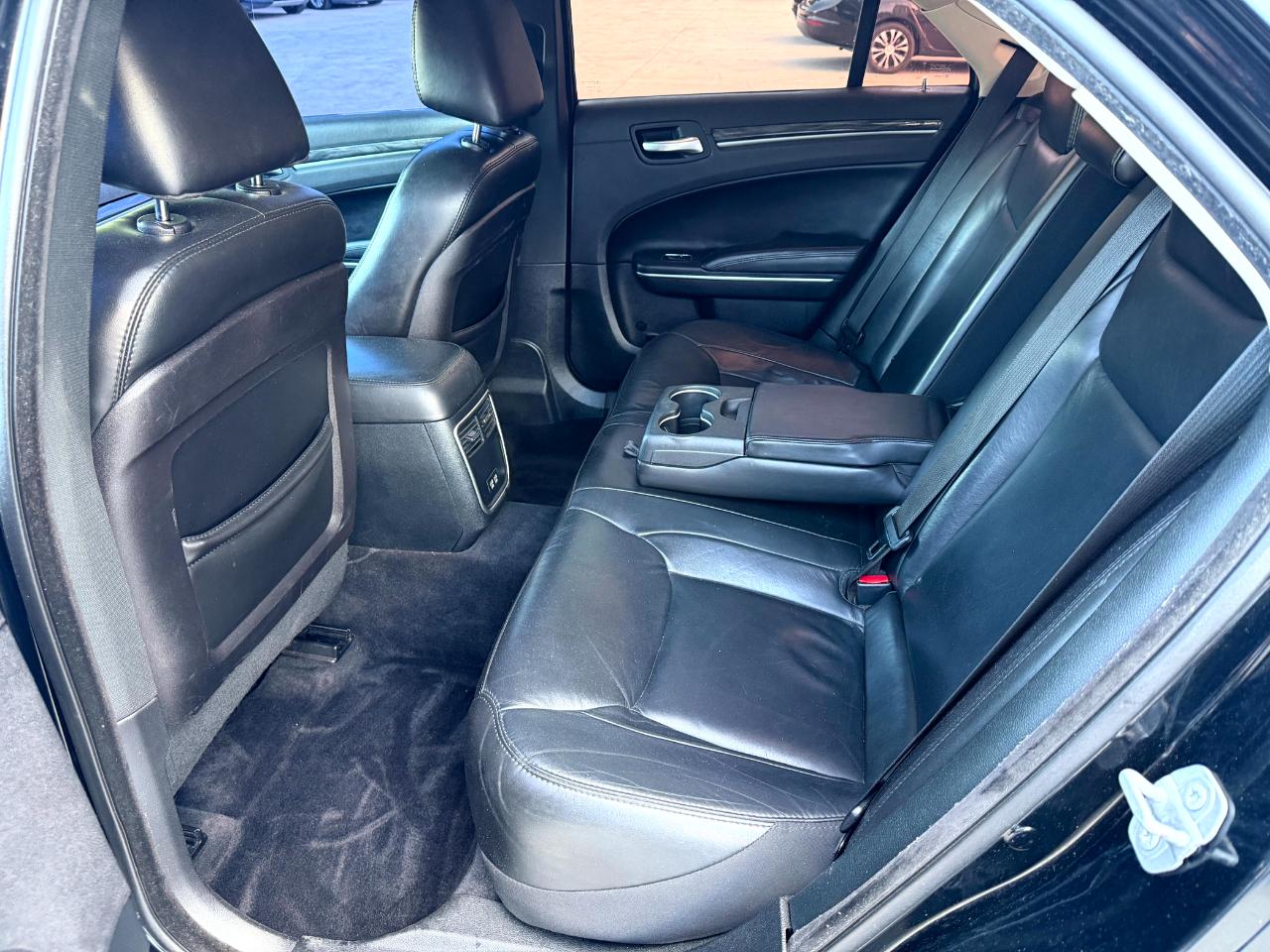 Chrysler 300 Limited 2017