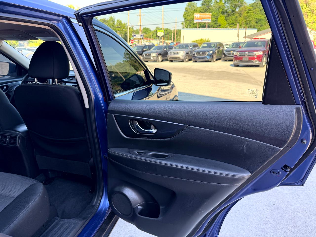 Nissan Rogue S 2020