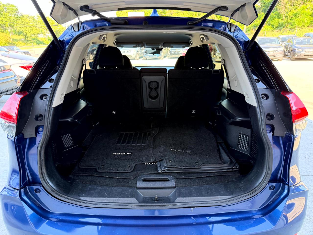 Nissan Rogue S 2020