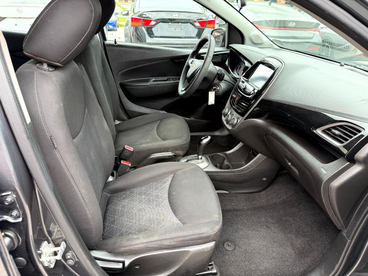 Chevrolet Spark 1LT 2020