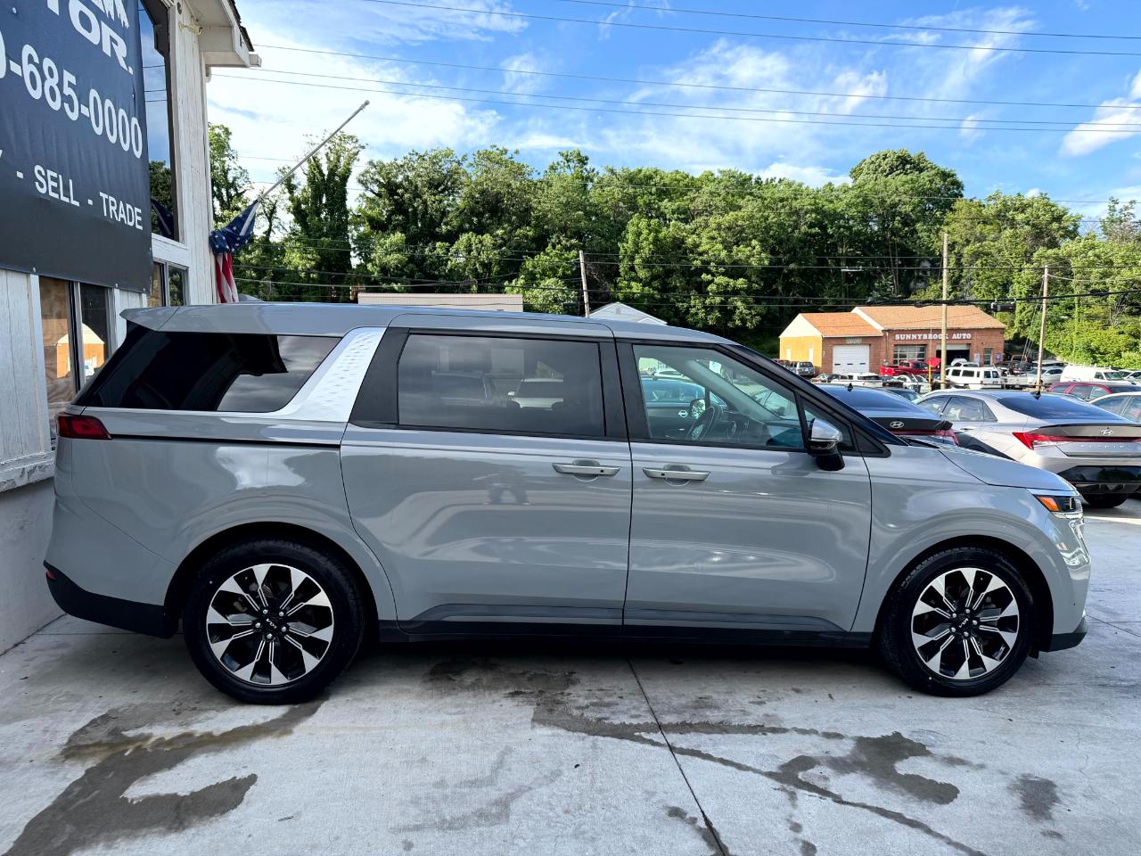 Kia Carnival EX 2023