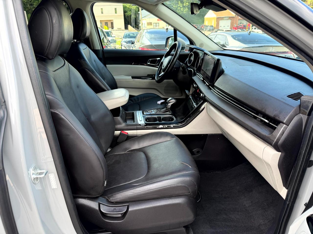Kia Carnival EX 2023