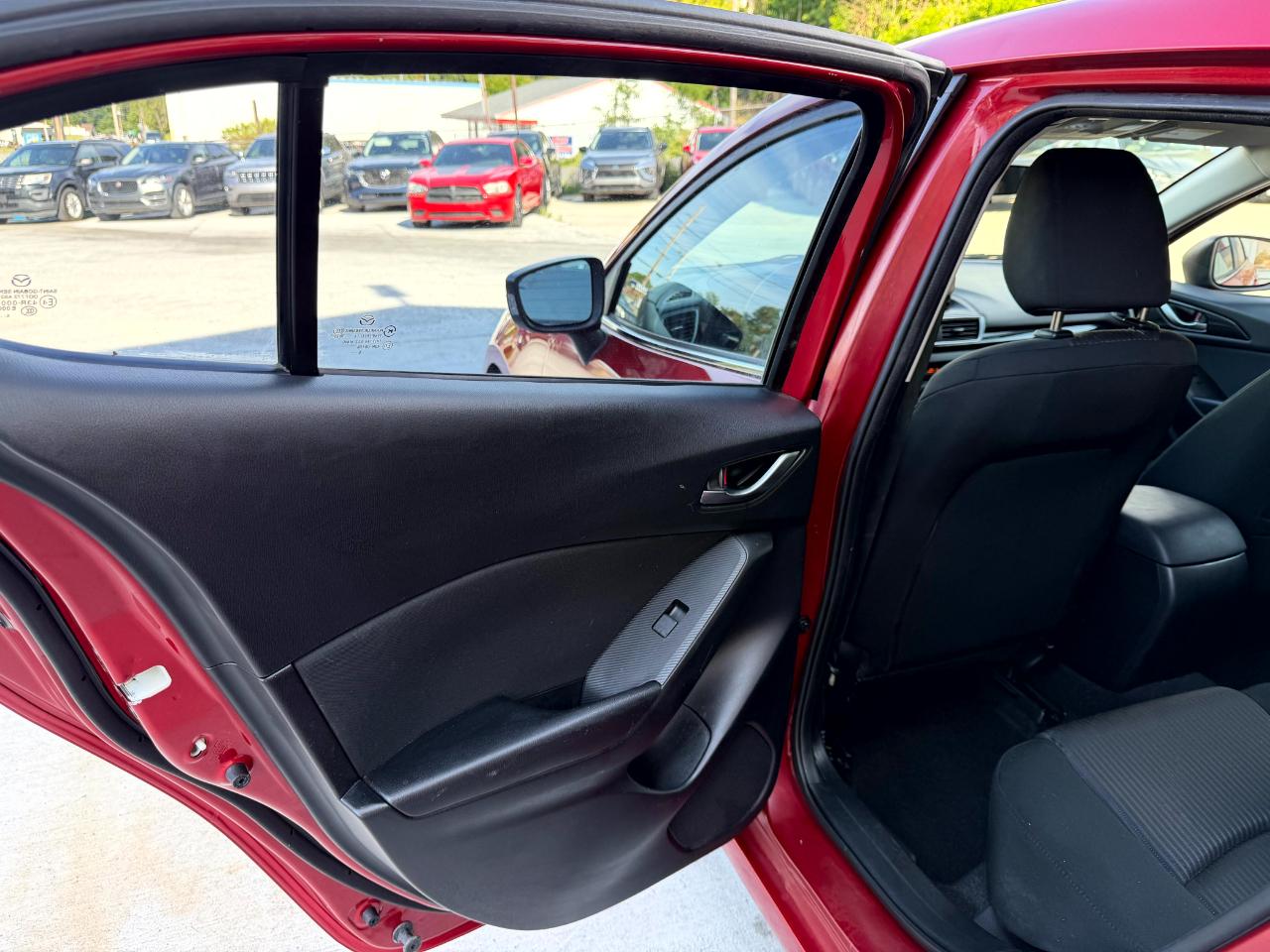 Mazda MAZDA3 i Touring AT 4-Door 2014