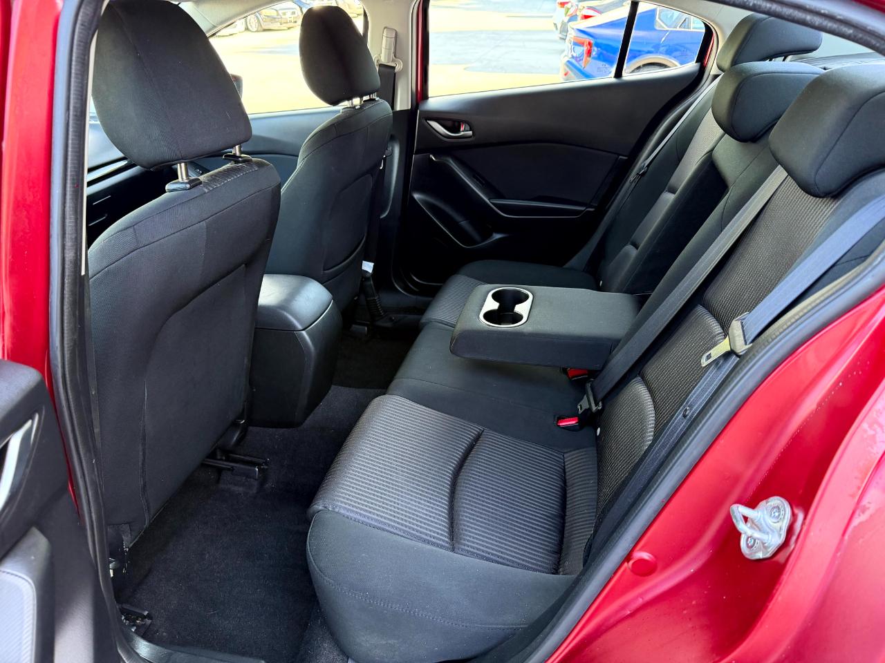 Mazda MAZDA3 i Touring AT 4-Door 2014