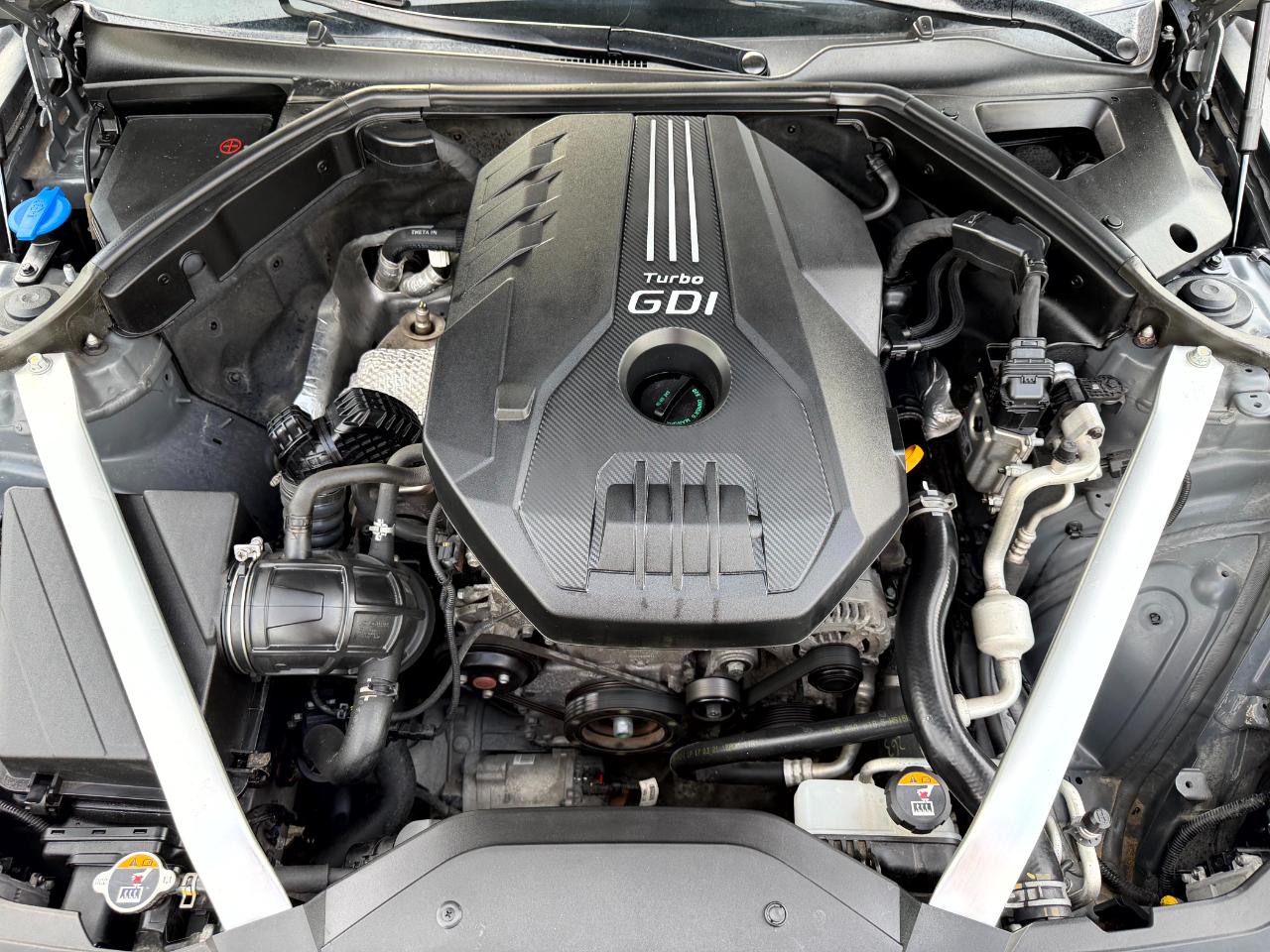 Genesis G70 2.0T 2022