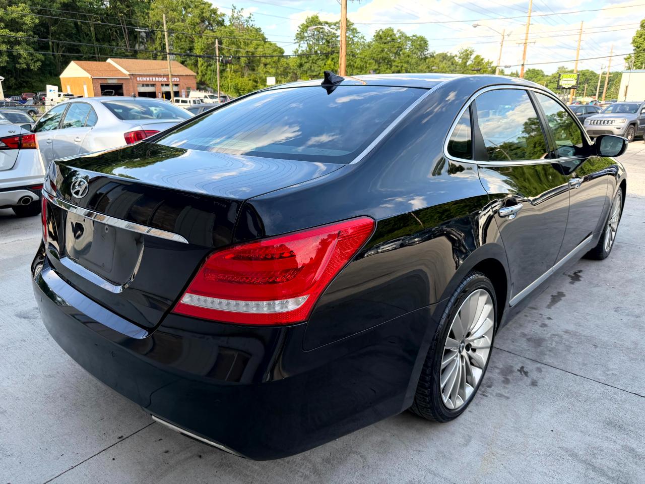 Hyundai Equus Signature 2016