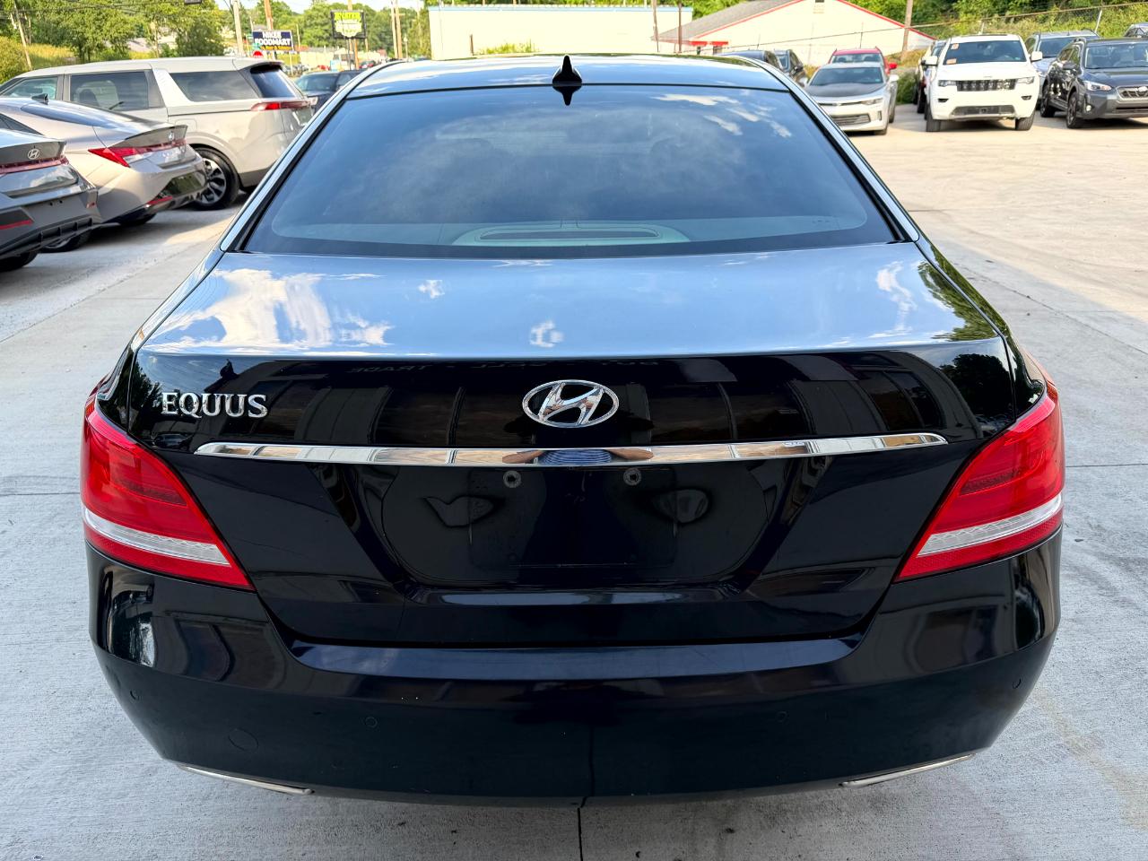 Hyundai Equus Signature 2016