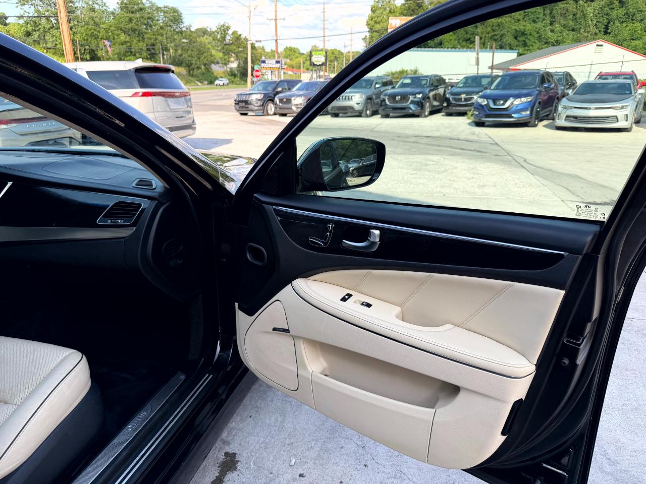 Hyundai Equus Signature 2016