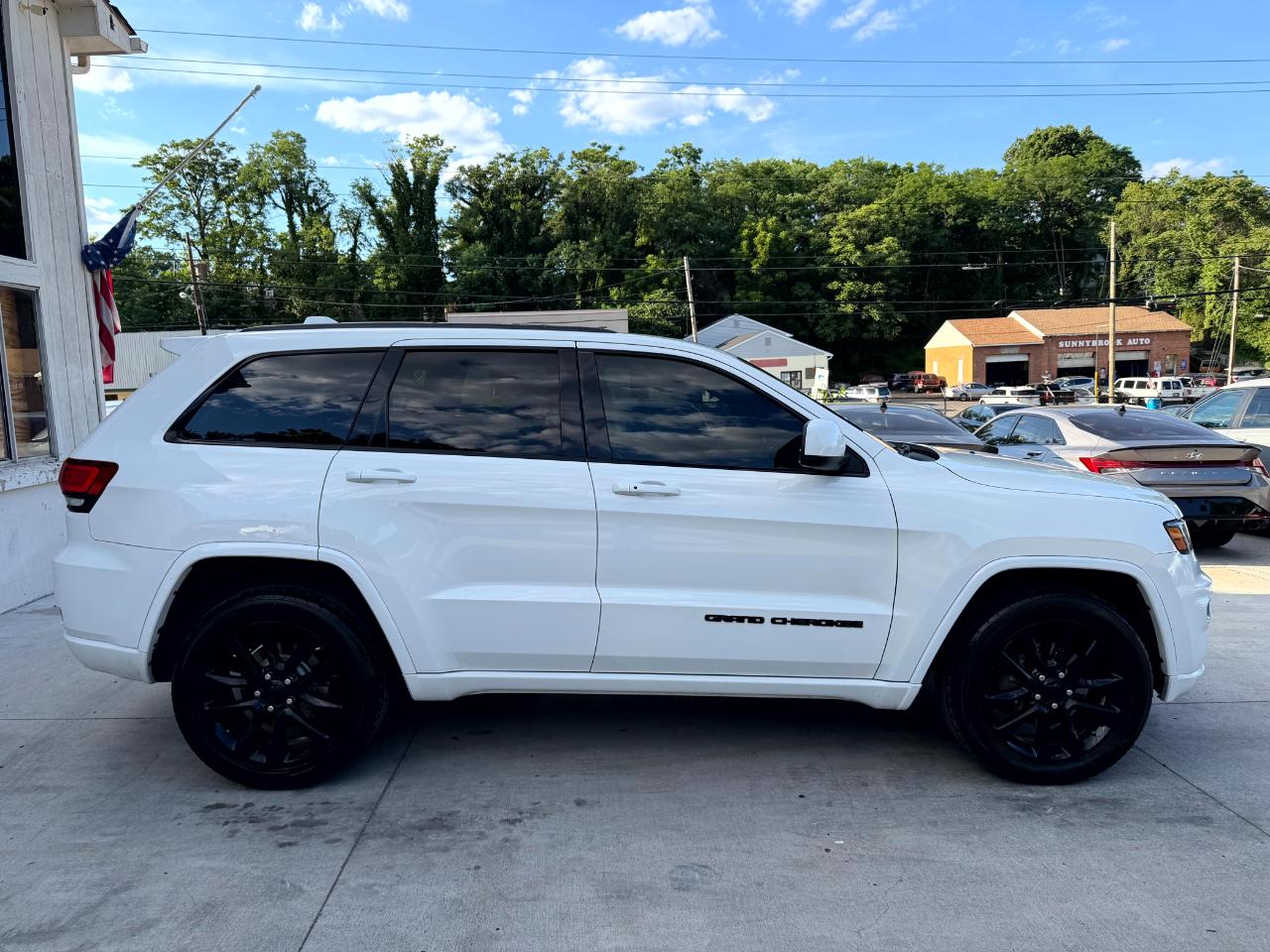 Jeep Grand Cherokee Laredo 4WD 2020