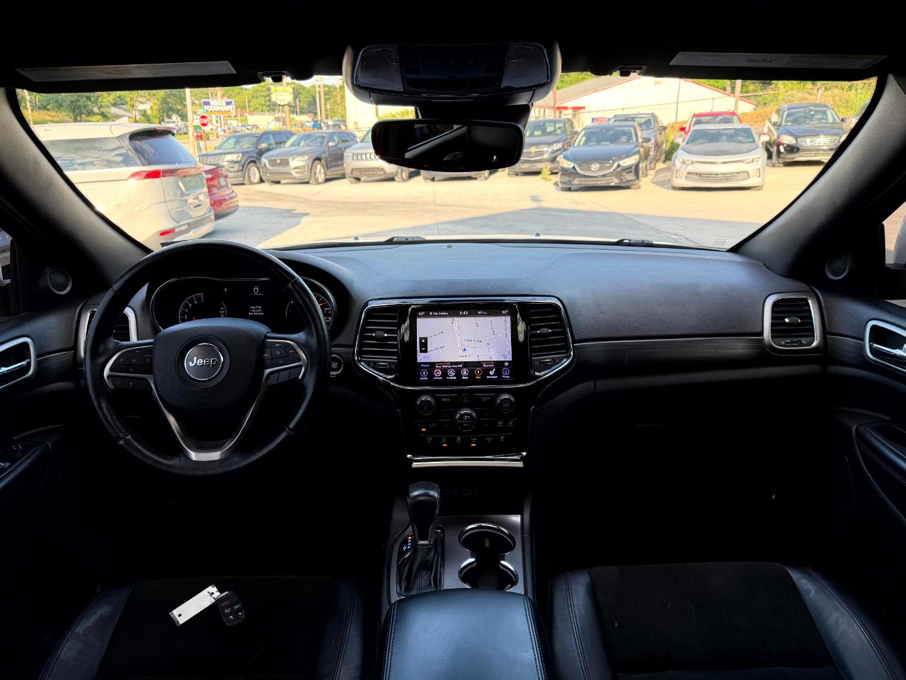 Jeep Grand Cherokee Laredo 4WD 2020