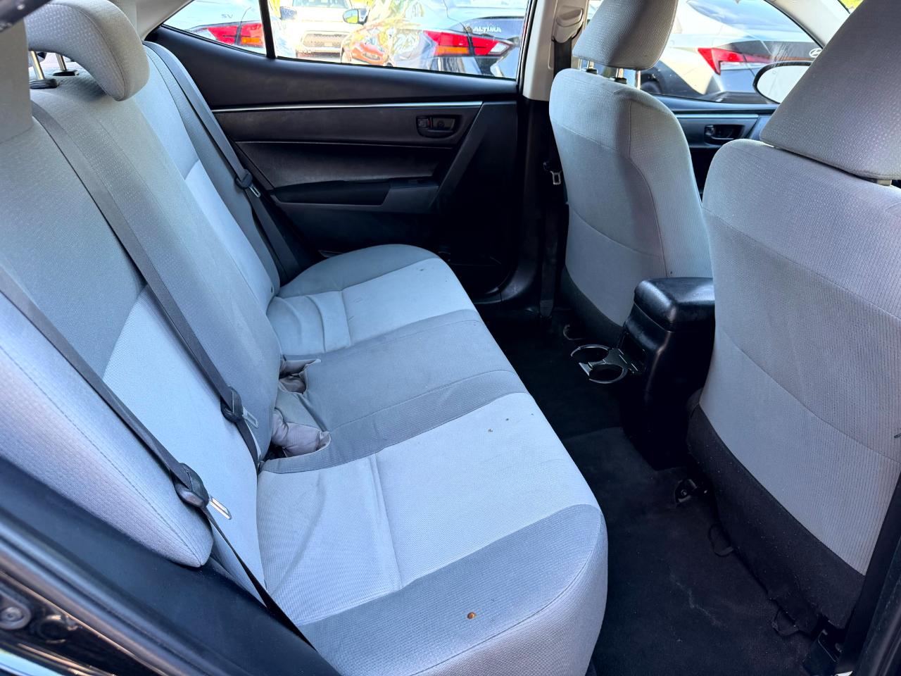 Toyota Corolla L 2014