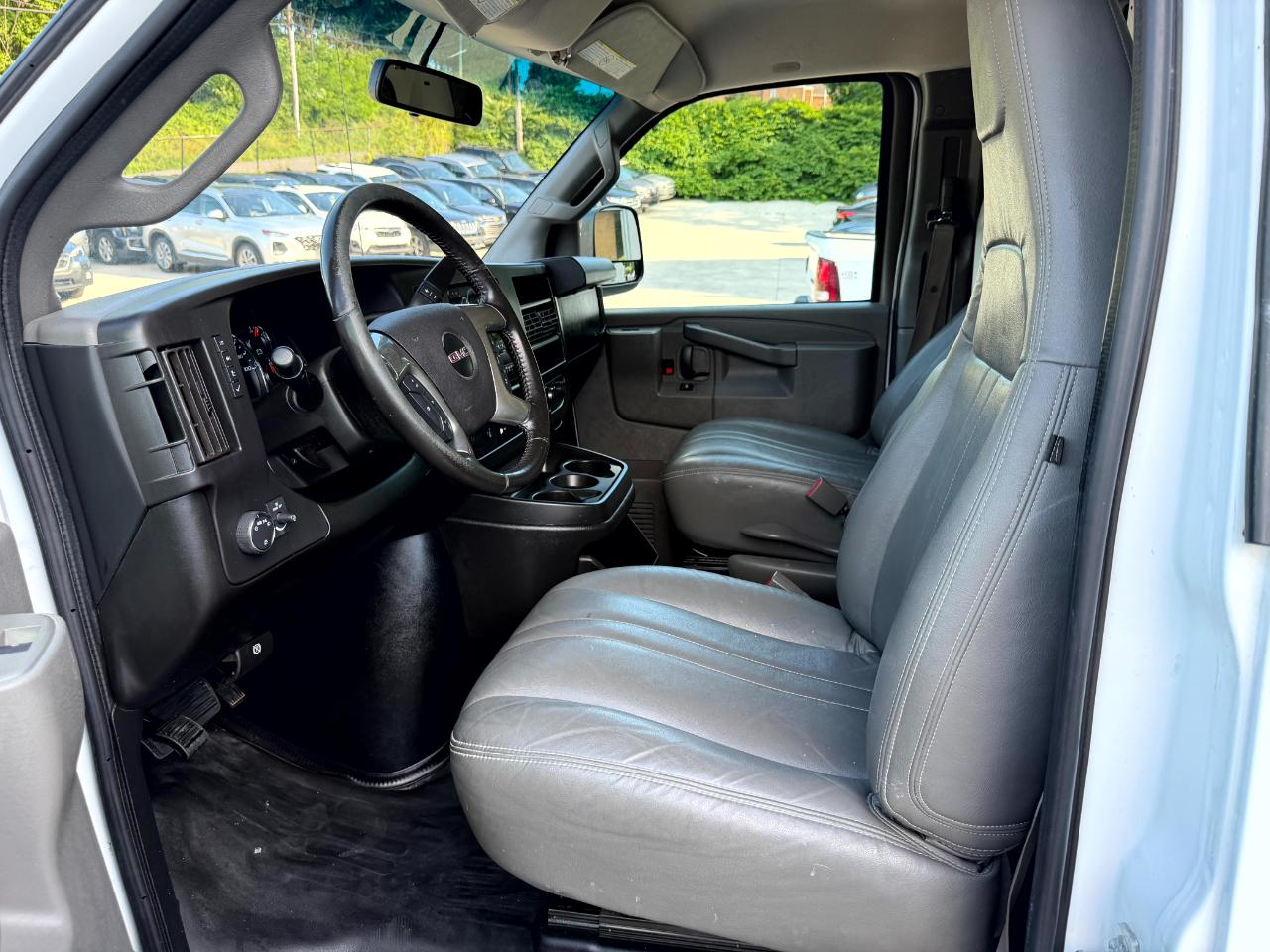 GMC Savana G2500 Cargo 2018