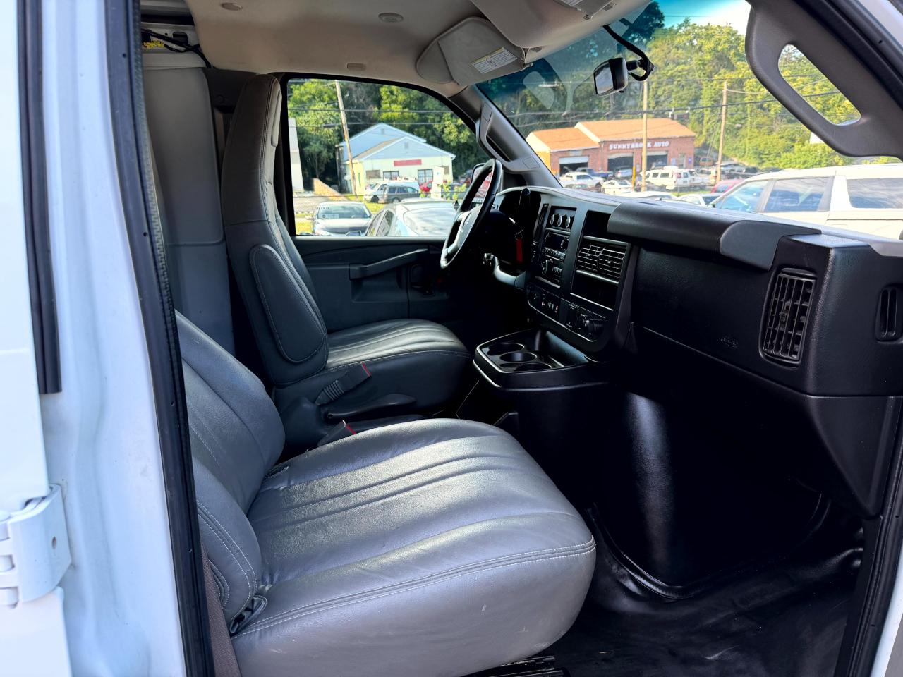 GMC Savana G2500 Cargo 2018