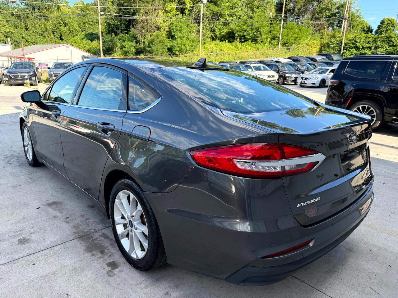 Ford Fusion Hybrid SE 2020