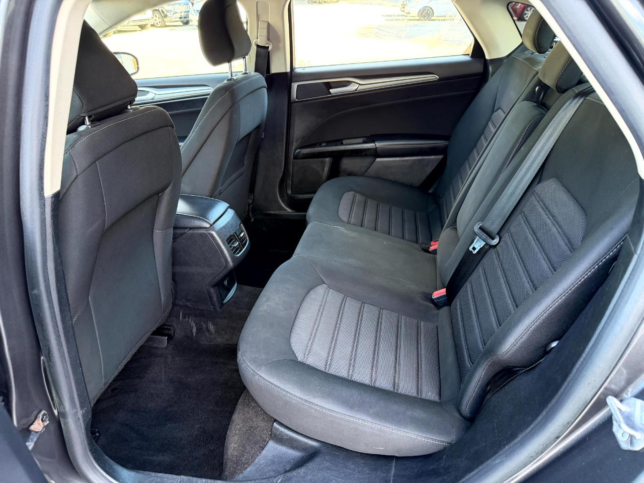 Ford Fusion Hybrid SE 2020