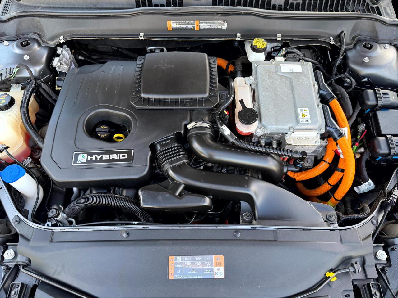 Ford Fusion Hybrid SE 2020