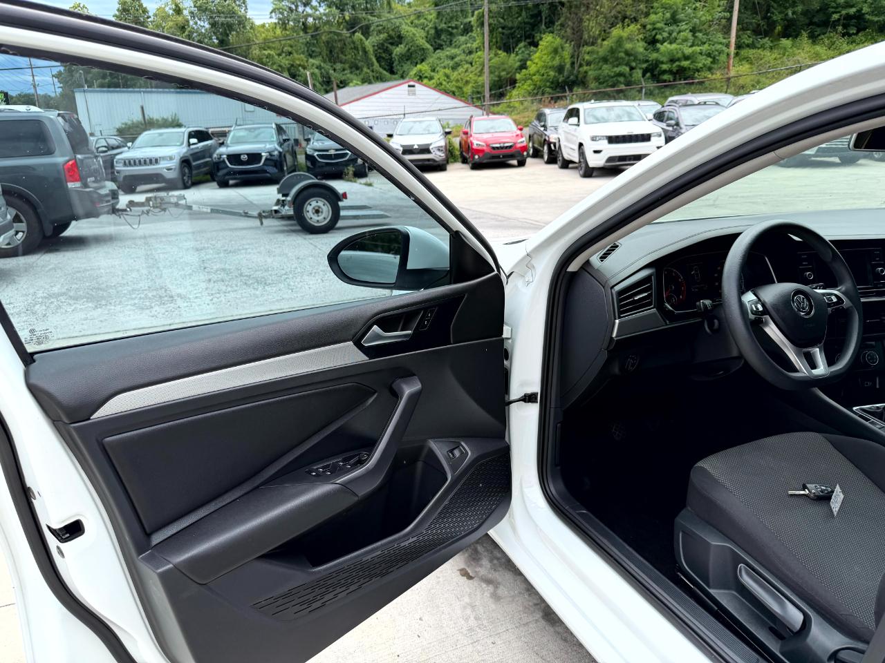 Volkswagen Jetta 1.4T S 6M 2019