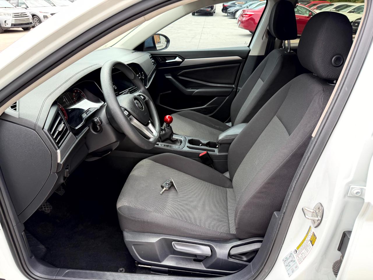 Volkswagen Jetta 1.4T S 6M 2019