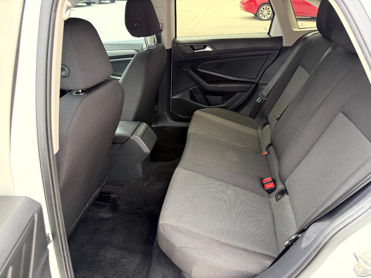 Volkswagen Jetta 1.4T S 6M 2019