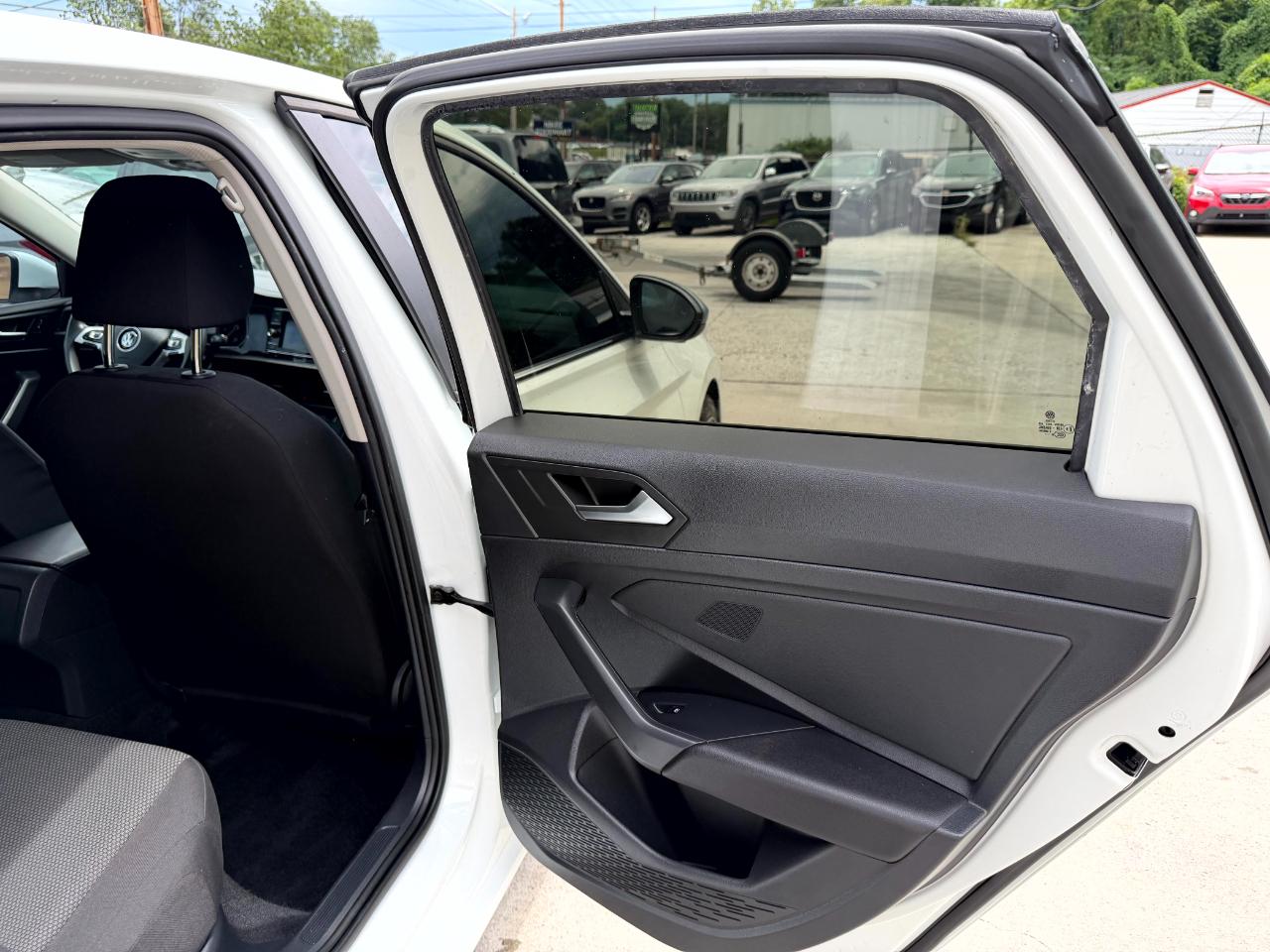 Volkswagen Jetta 1.4T S 6M 2019