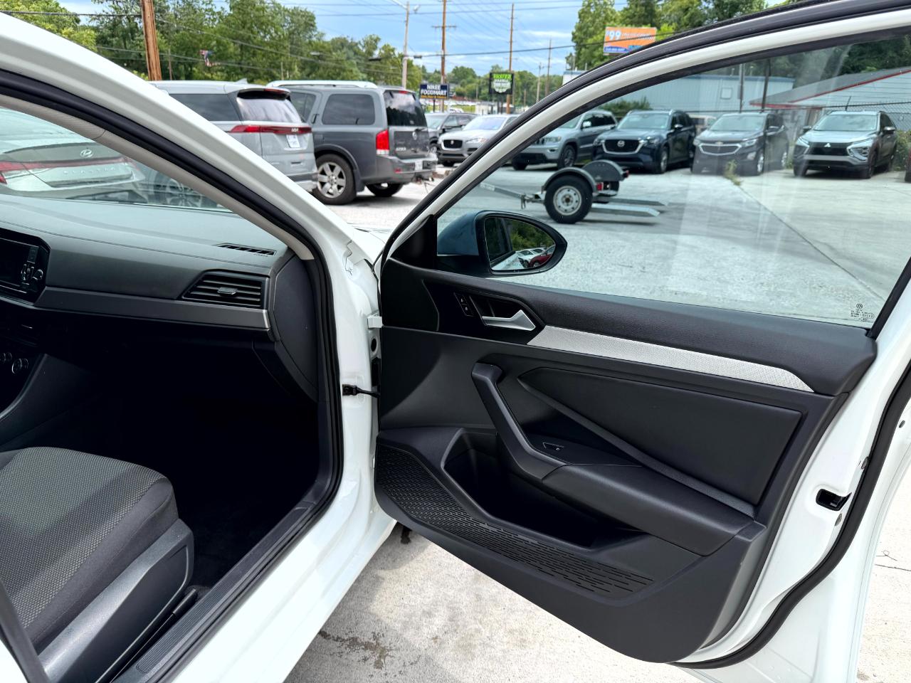 Volkswagen Jetta 1.4T S 6M 2019
