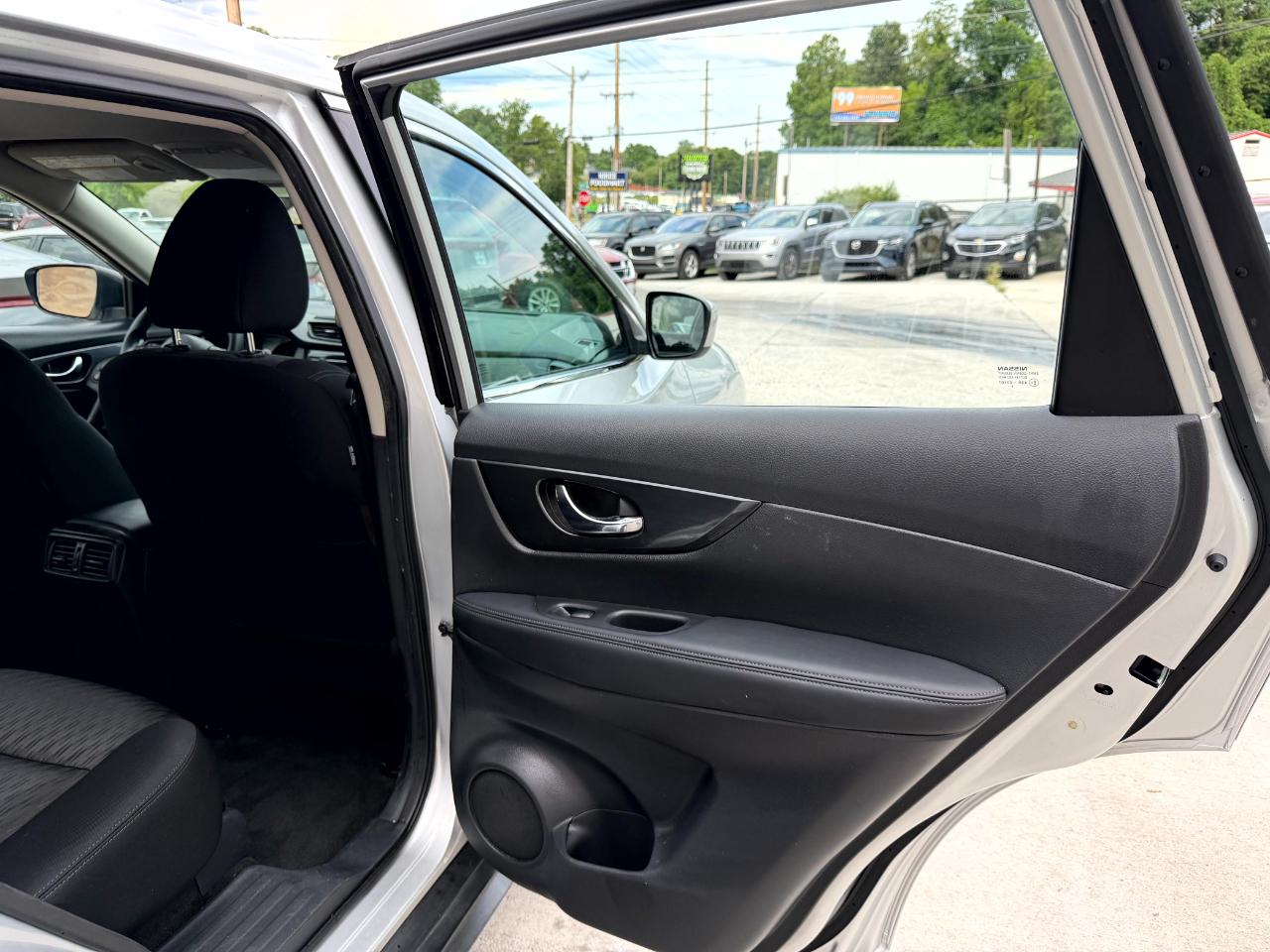 Nissan Rogue S AWD 2017