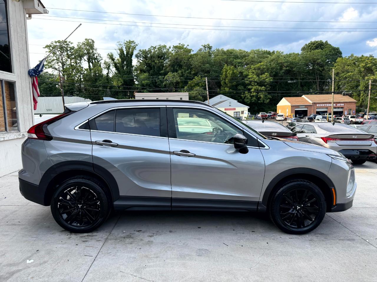 Mitsubishi Eclipse Cross LE AWD 2024