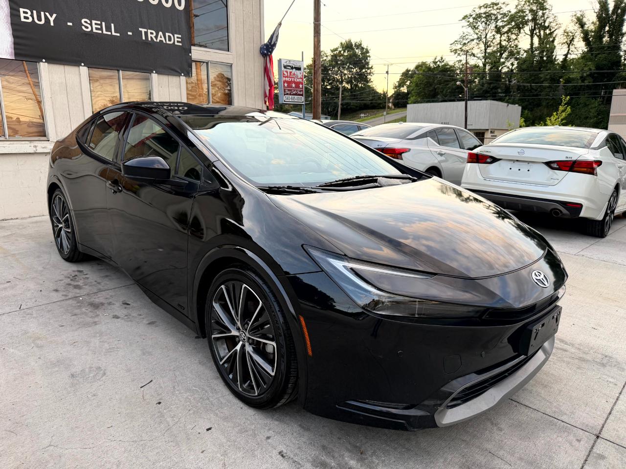Toyota Prius XLE AWD 2024