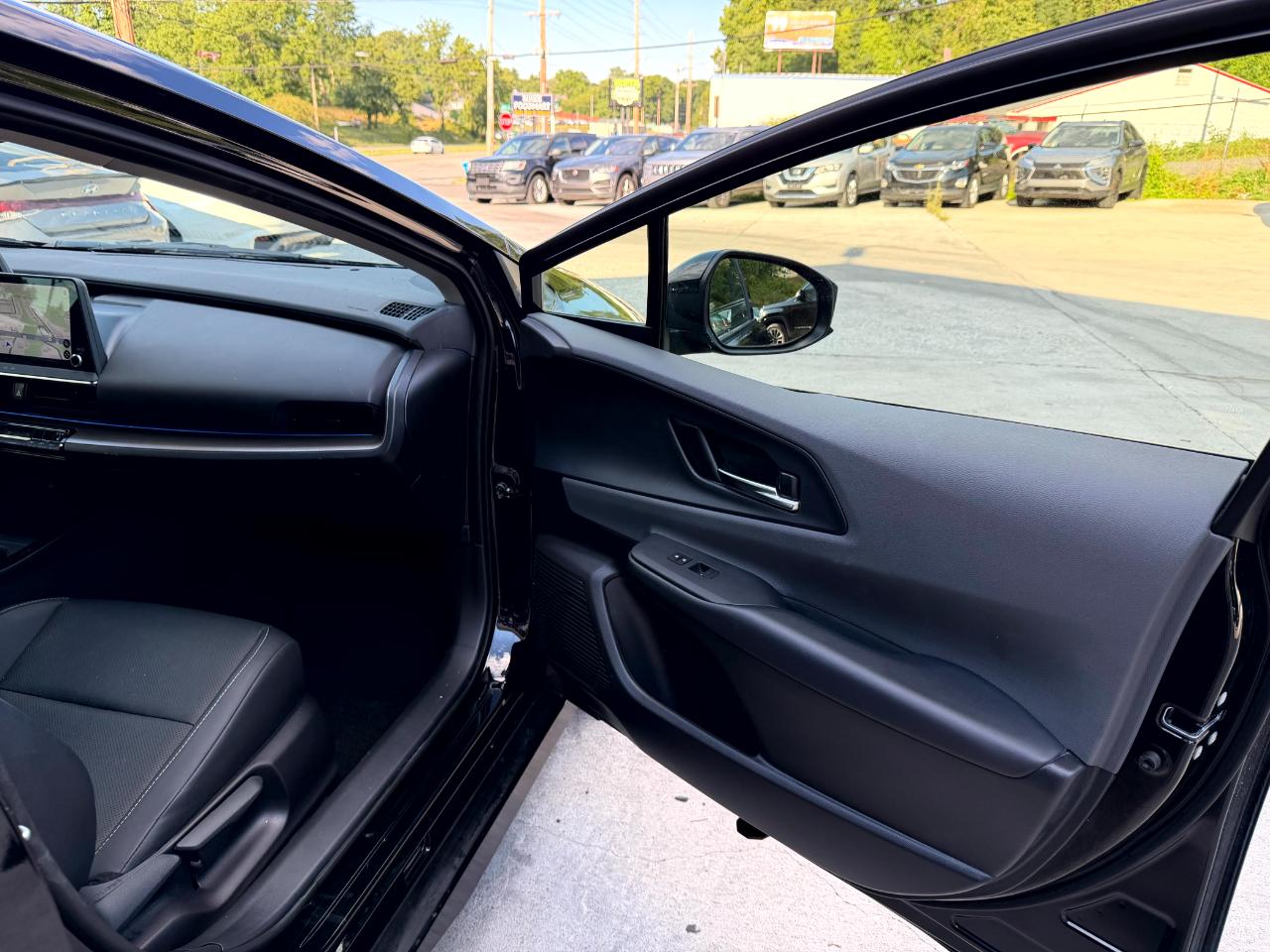 Toyota Prius XLE AWD 2024