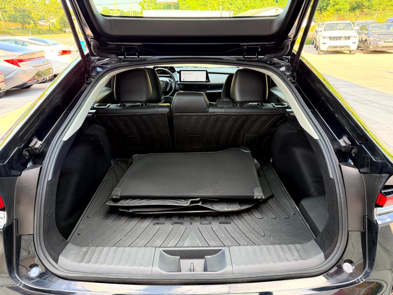 Toyota Prius XLE AWD 2024