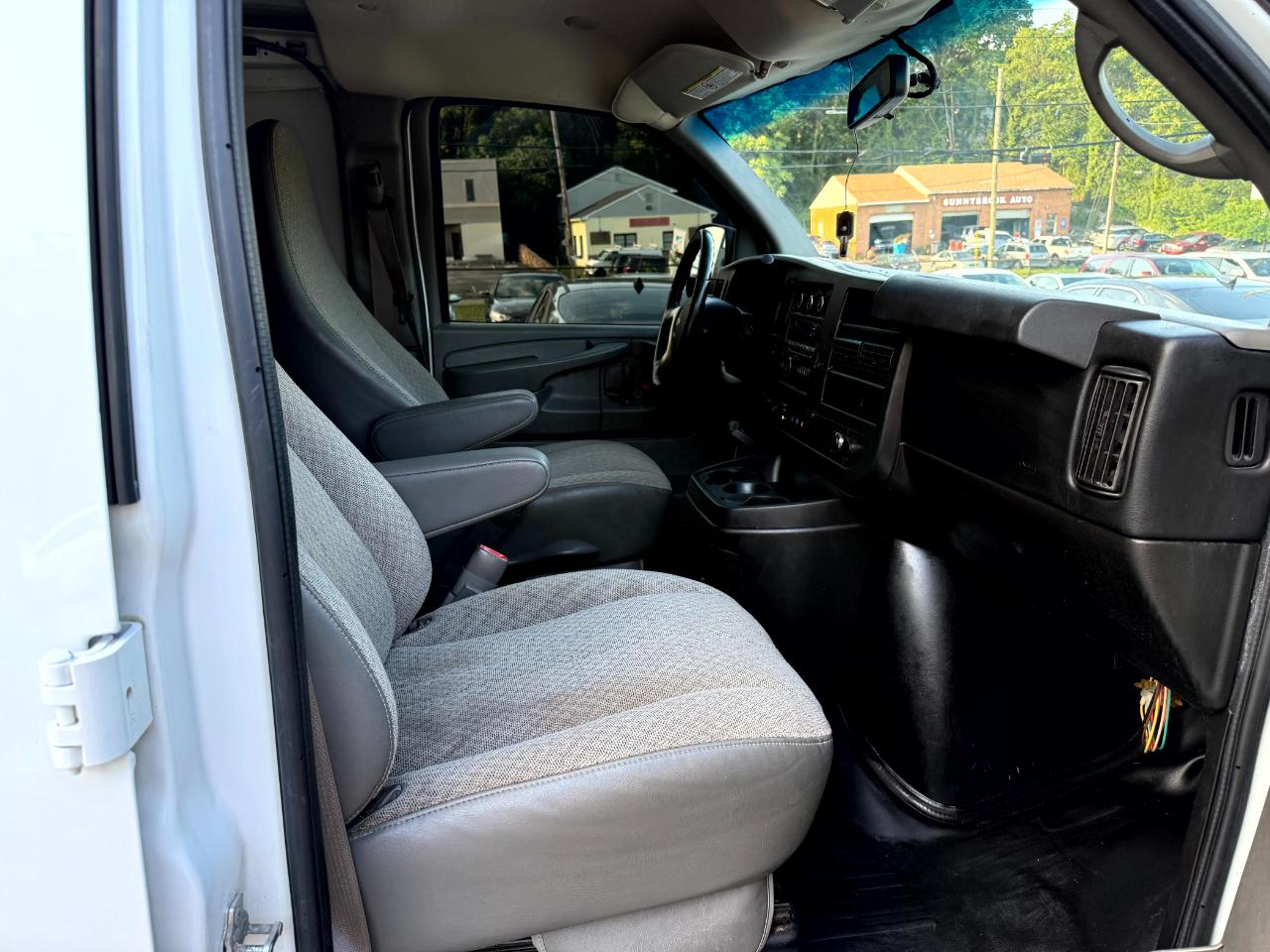 Chevrolet Express 3500 Cargo 2014