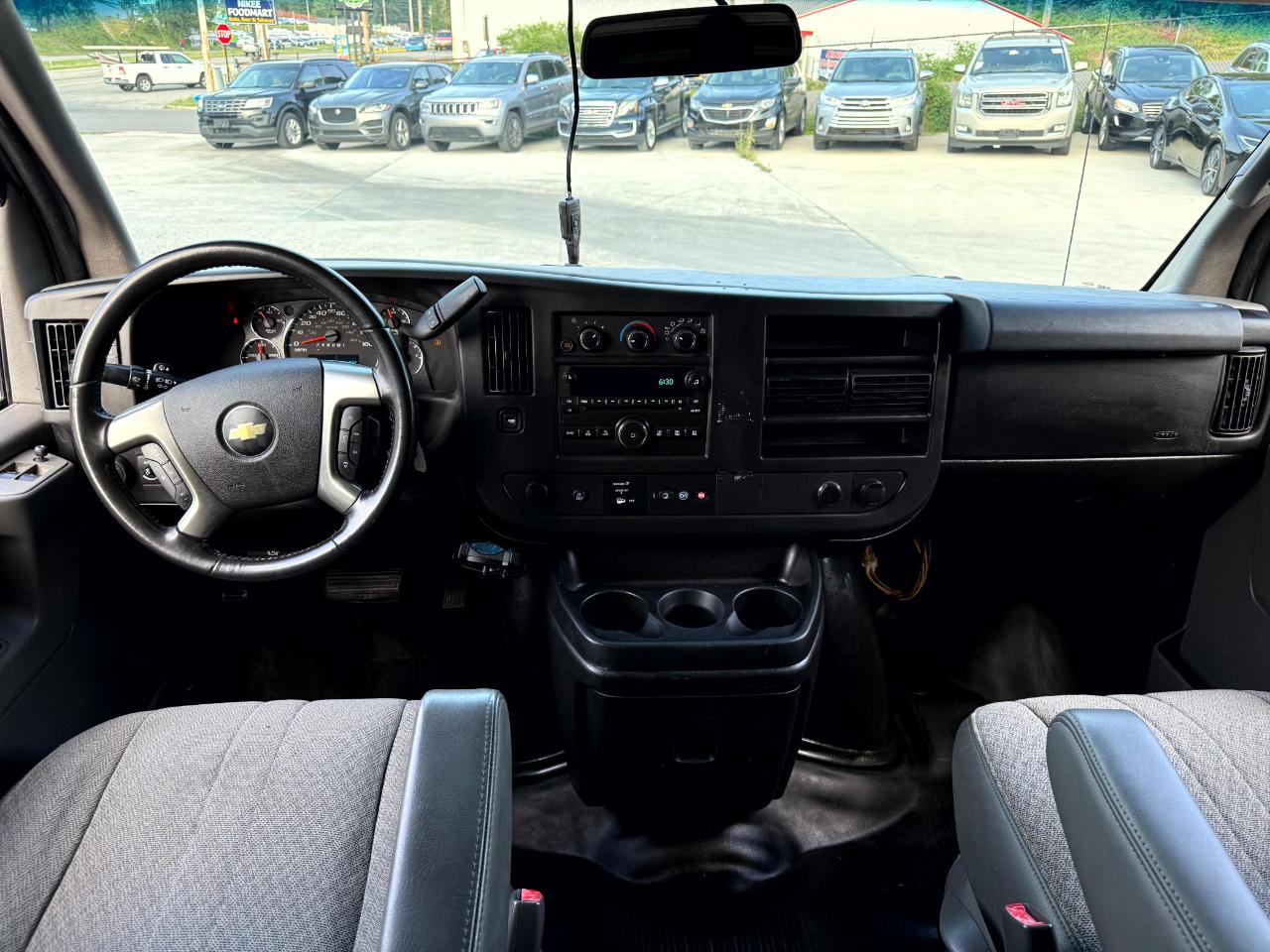 Chevrolet Express 3500 Cargo 2014