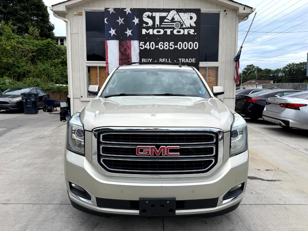 GMC Yukon XL SLE 4WD 2015