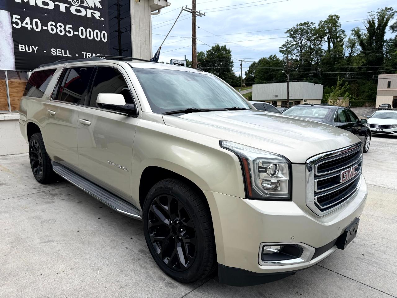 GMC Yukon XL SLE 4WD 2015