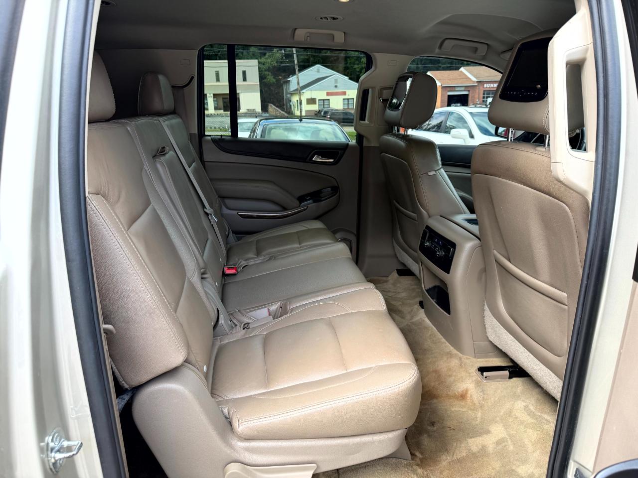 GMC Yukon XL SLE 4WD 2015