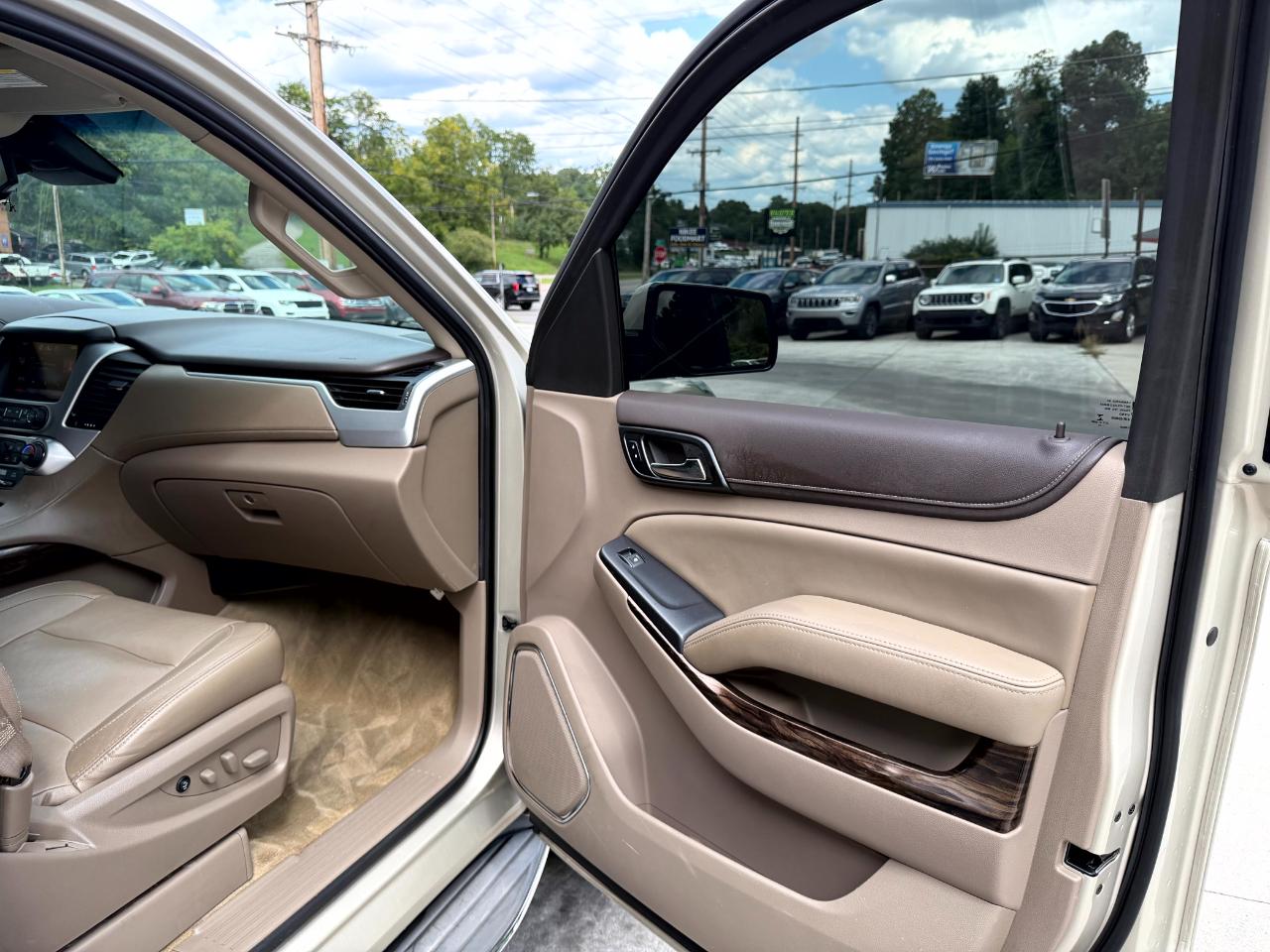 GMC Yukon XL SLE 4WD 2015