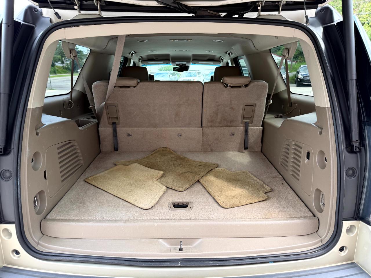 GMC Yukon XL SLE 4WD 2015