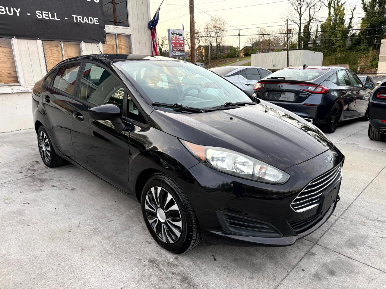 Ford Fiesta S Sedan 2015