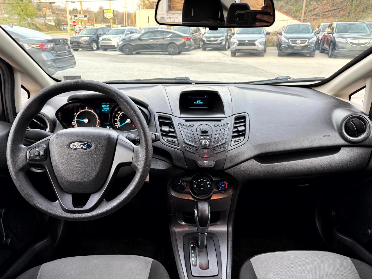 Ford Fiesta S Sedan 2015