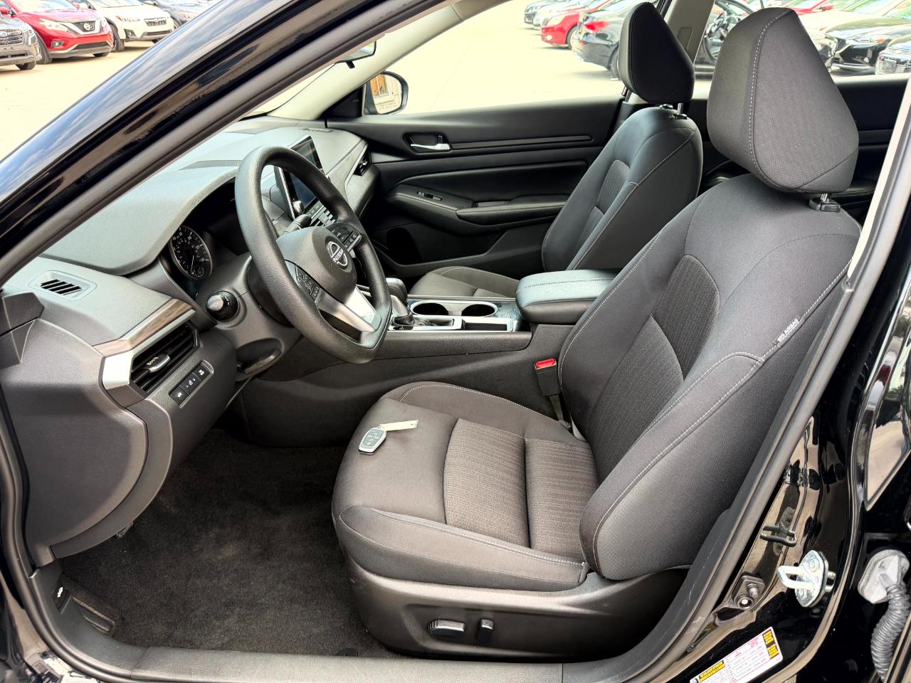 Nissan Altima 2.5 SV 2024