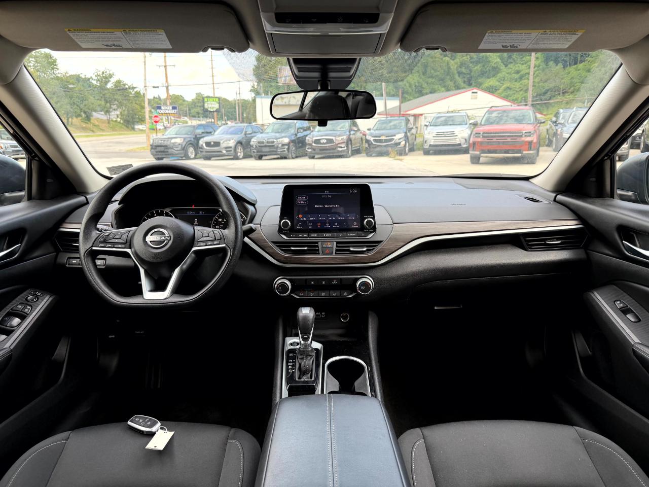 Nissan Altima 2.5 SV 2024