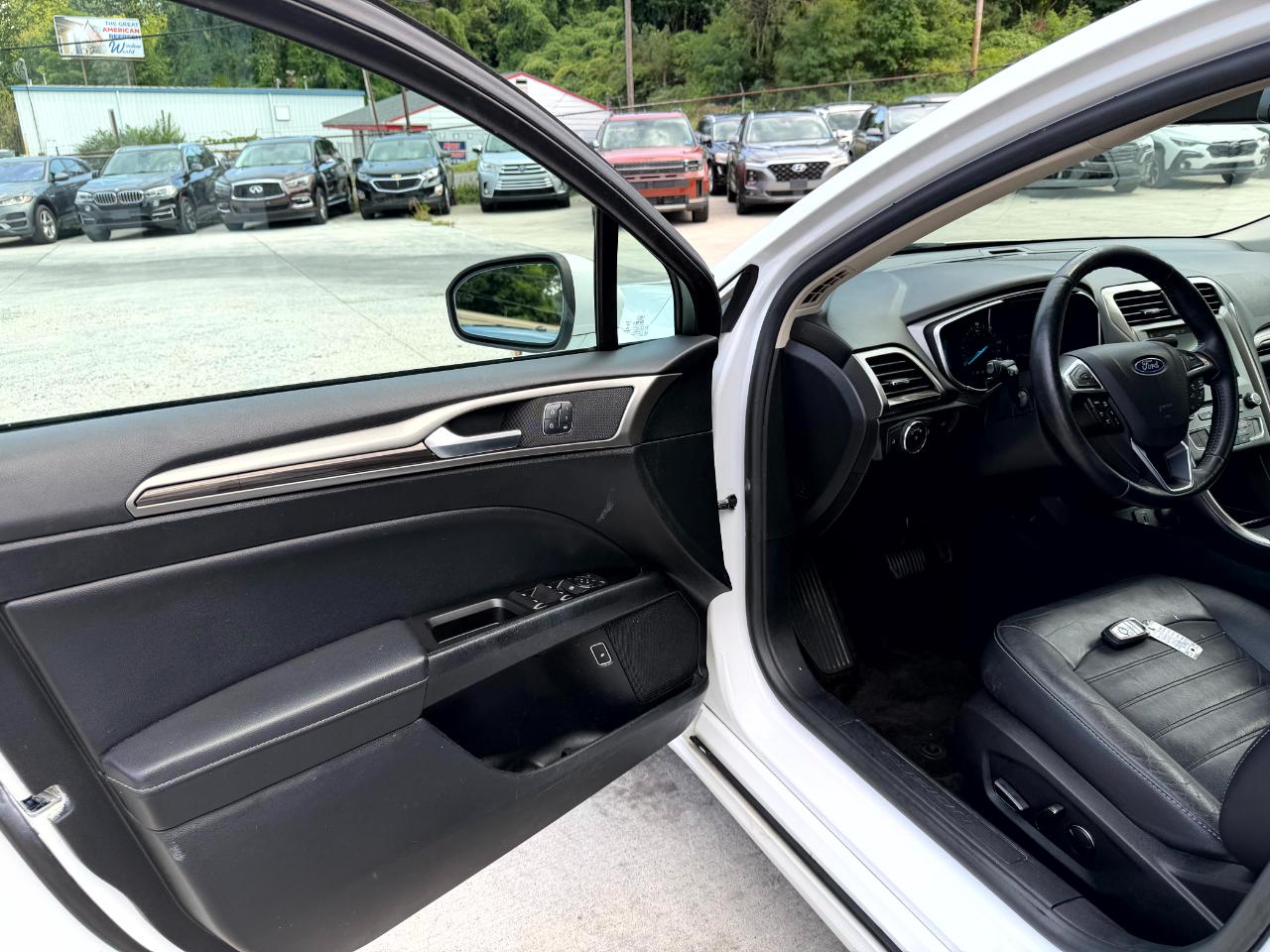 Ford Fusion Hybrid SE 2018