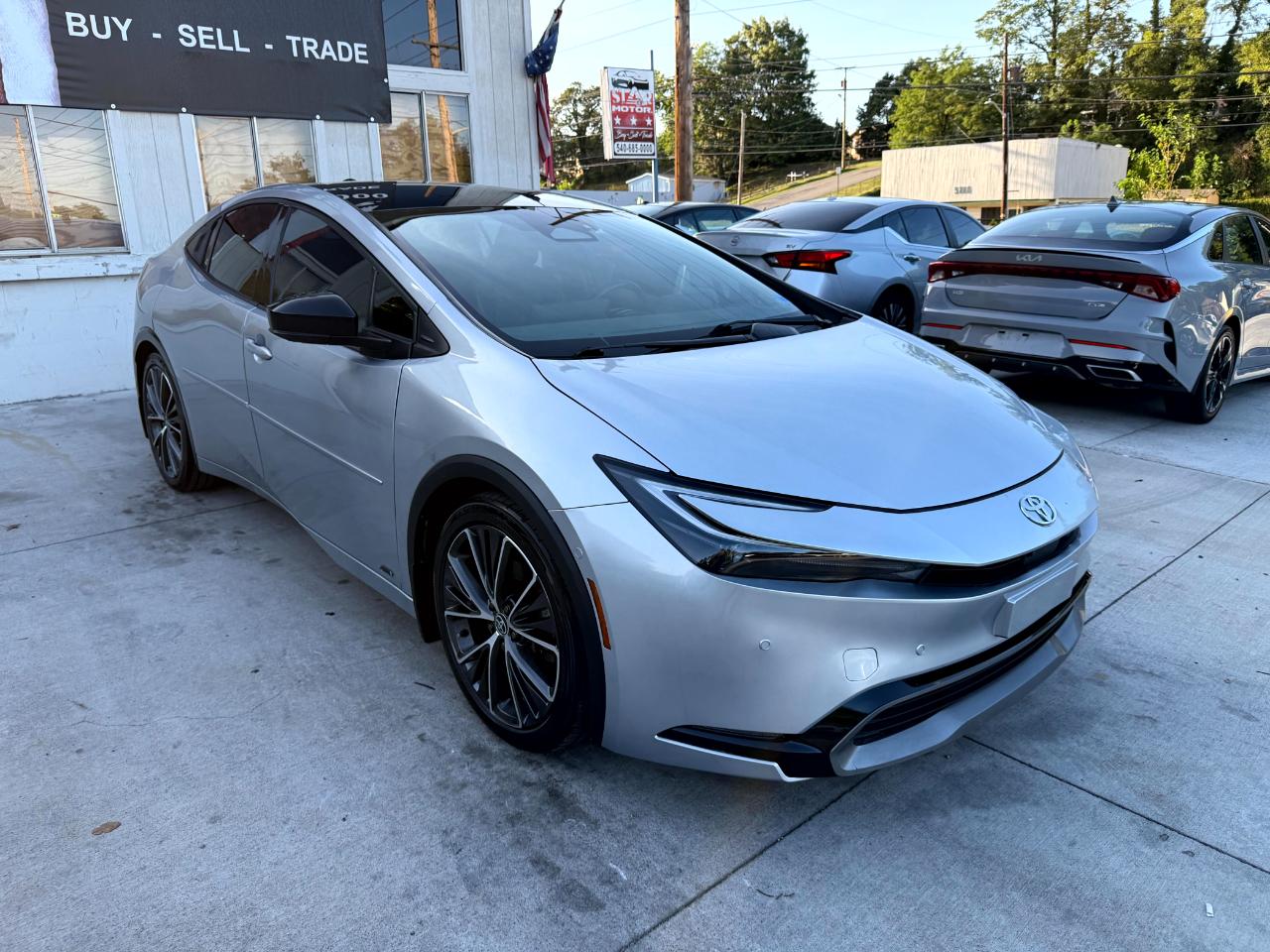 Toyota Prius Limited AWD 2024