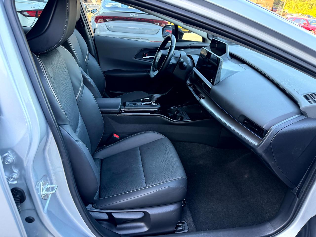 Toyota Prius Limited AWD 2024