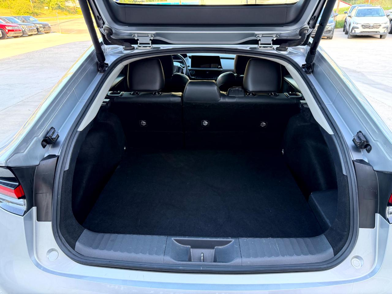 Toyota Prius Limited AWD 2024