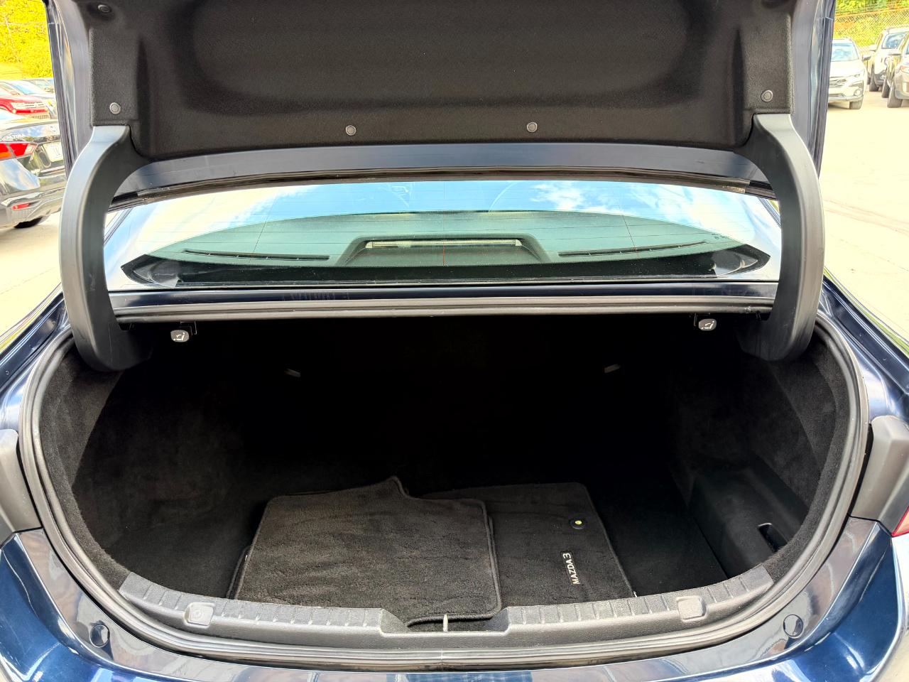 Mazda MAZDA3  2024